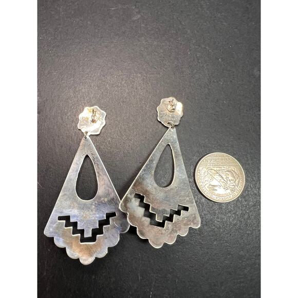 Vintage Navajo Joe Delgarito Sterling Silver Lapis Coral Turquoise Earrings - Picture 6 of 16